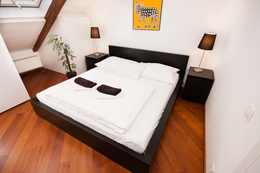 Luxury Loft Apartment Prague Room photo